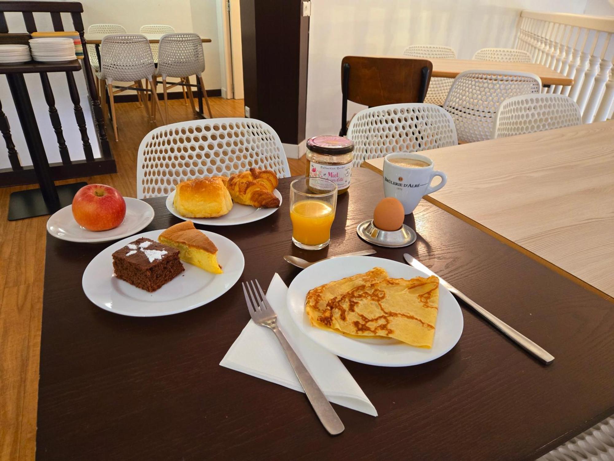 Sure Hotel By Best Western Lorient Centre Bagian luar foto